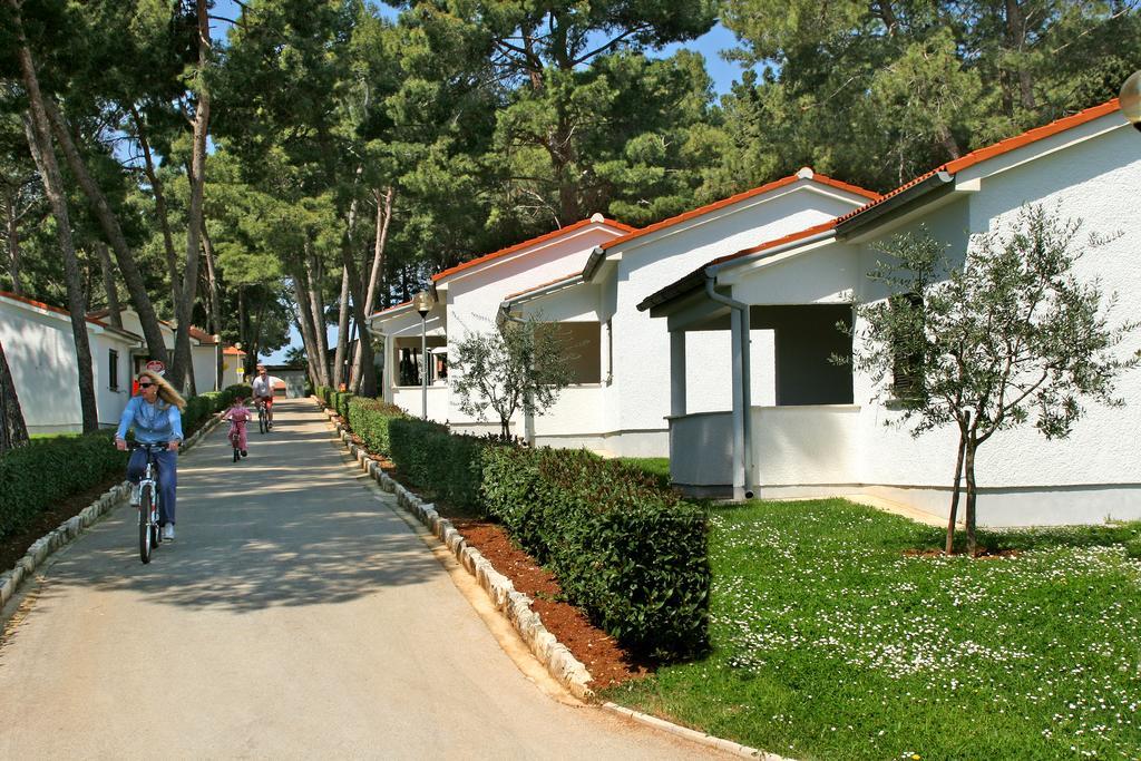 Apartments Galijot Plava Laguna Porec Exterior photo