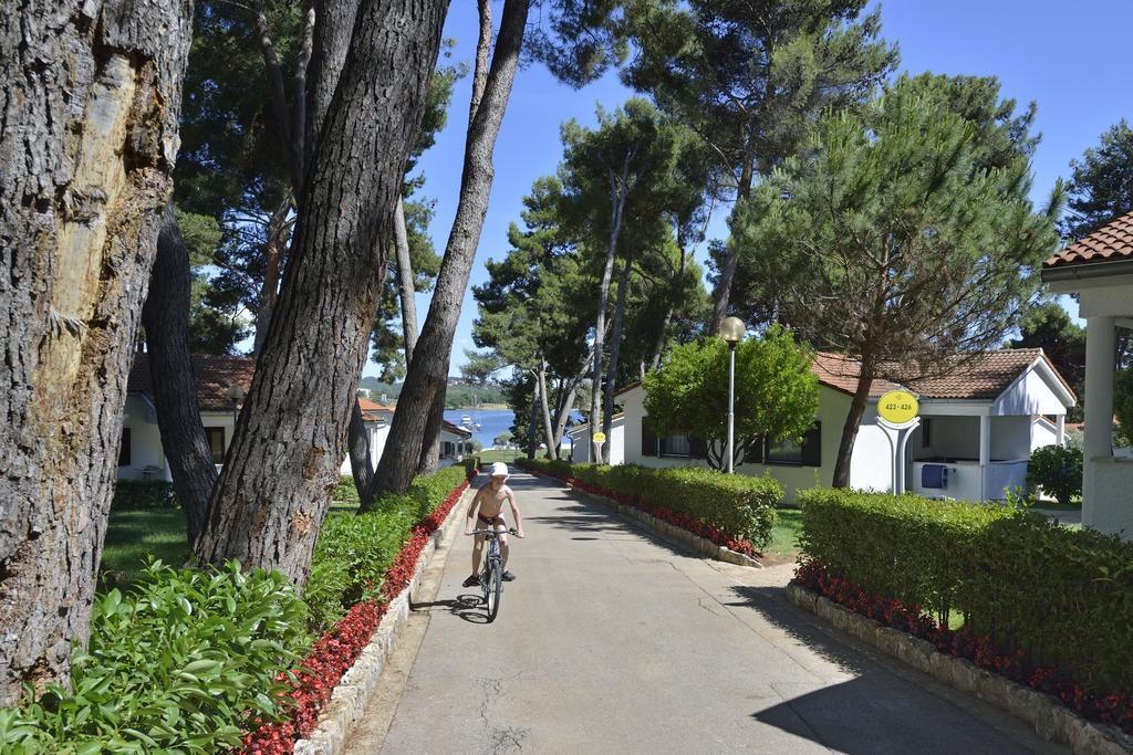 Apartments Galijot Plava Laguna Porec Room photo